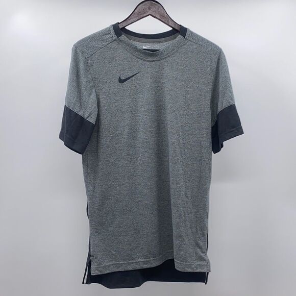 Nike T-Shirt Men’s Size Small Lightweight Grey - Picture 2 of 8